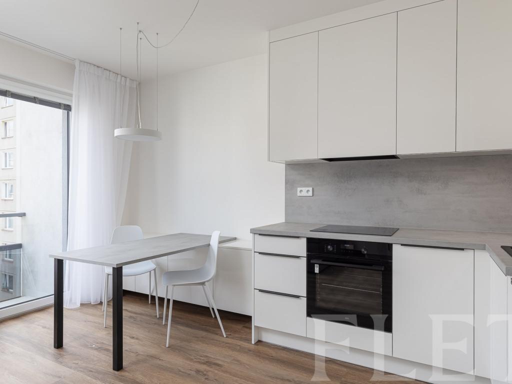 Pronájem bytu 1+kk 35 m2