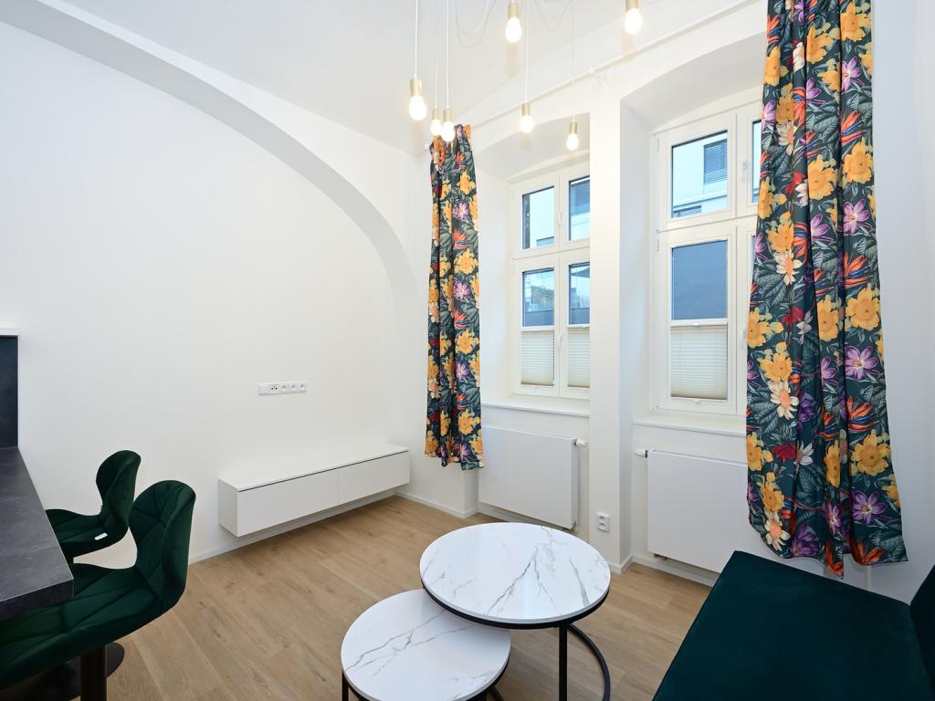 Pronájem bytu 2+kk 44 m2