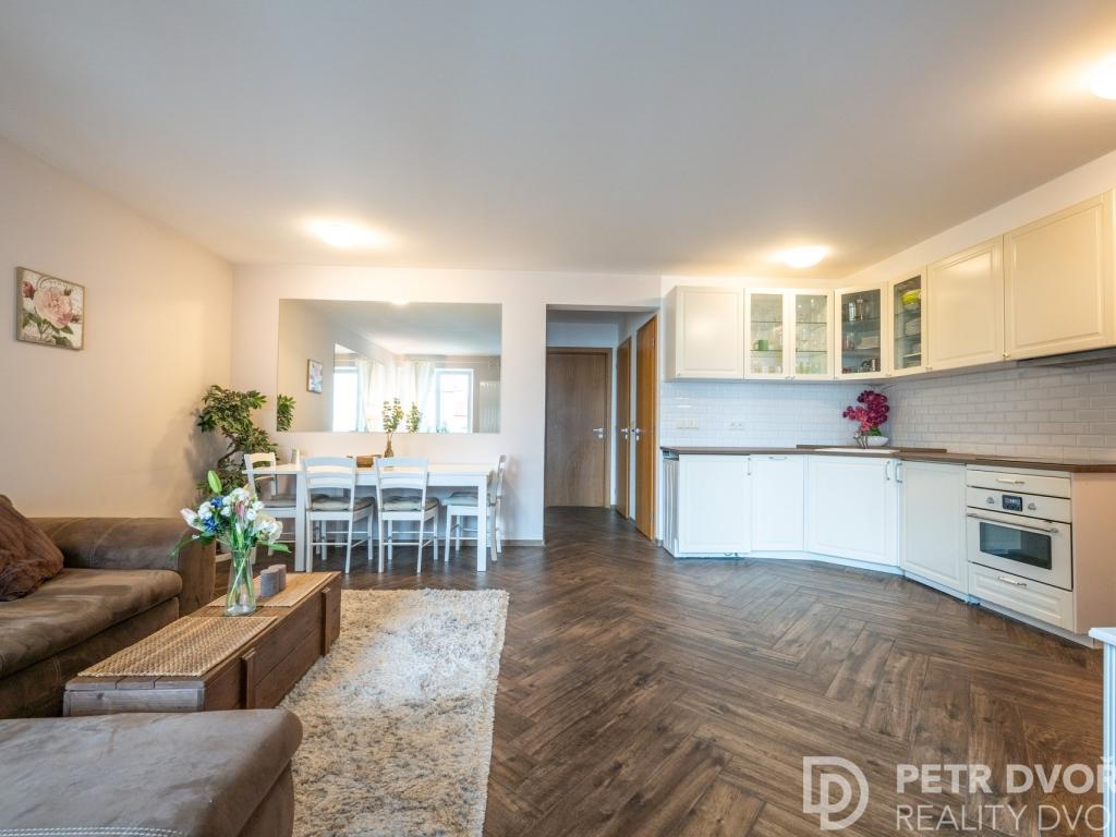 Pronájem bytu 3+kk 68 m2