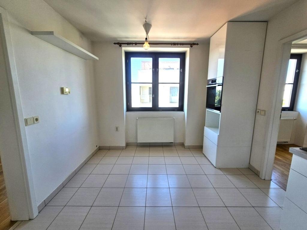 Pronájem bytu 2+1 46 m2