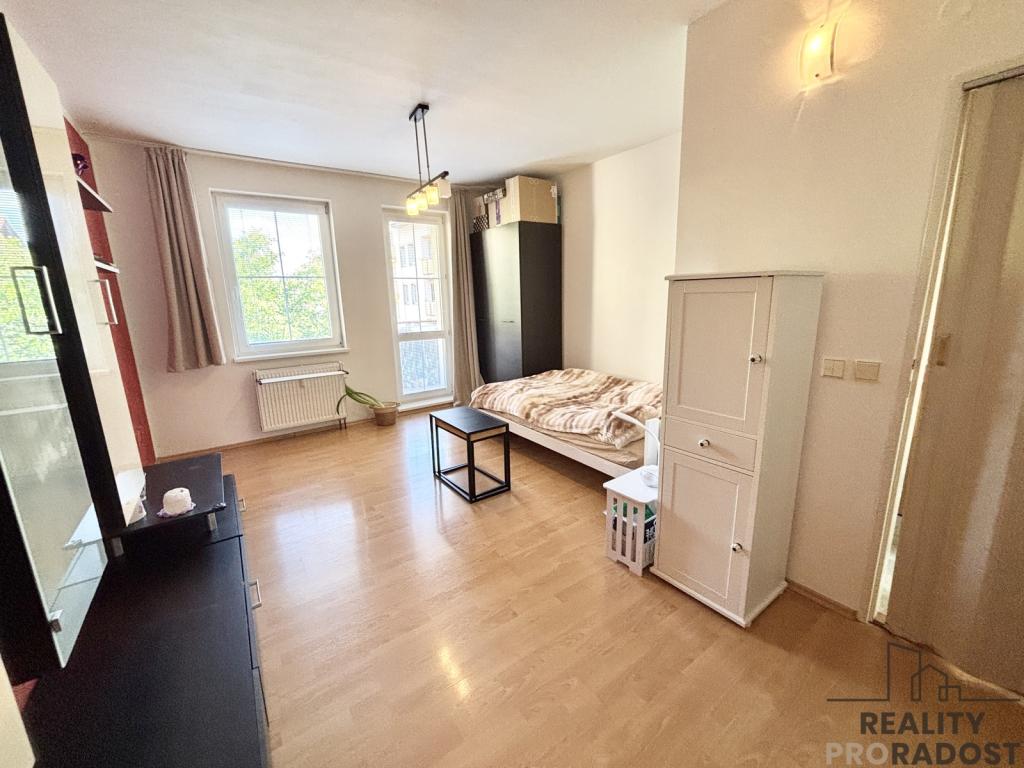 Pronájem bytu 1+1 32 m2