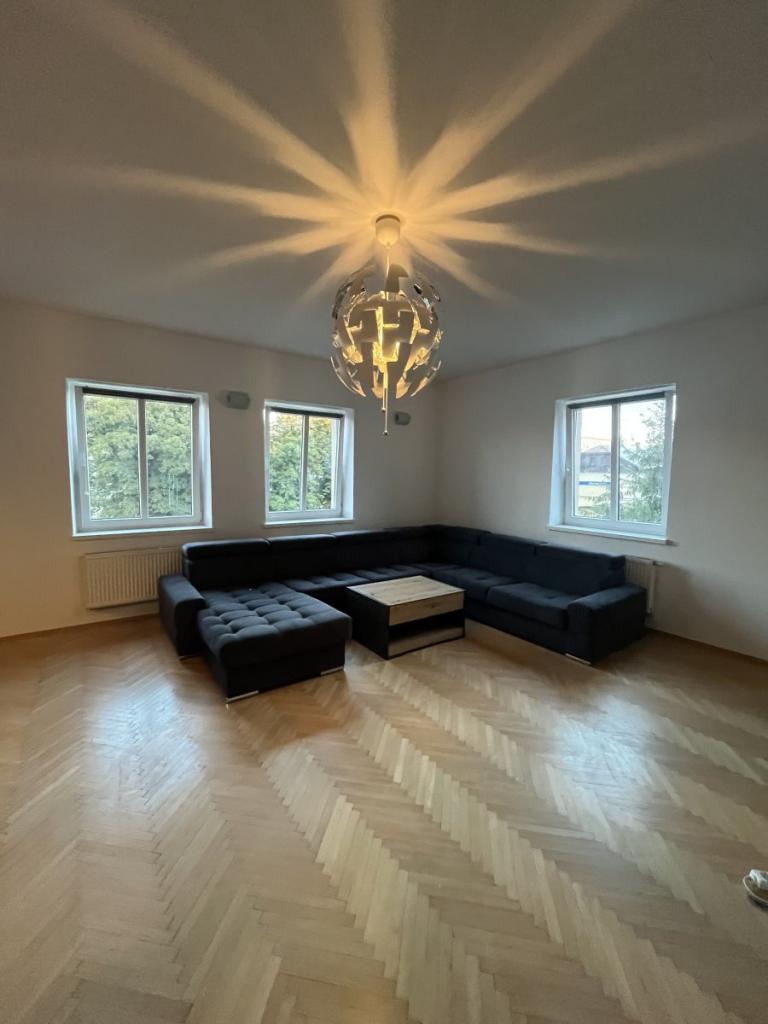 Pronájem bytu 3+kk 89 m2