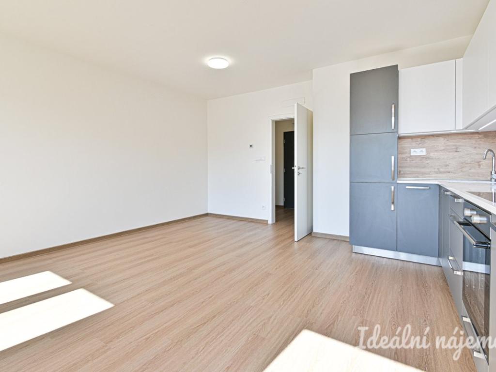 Pronájem bytu 1+kk 32 m2