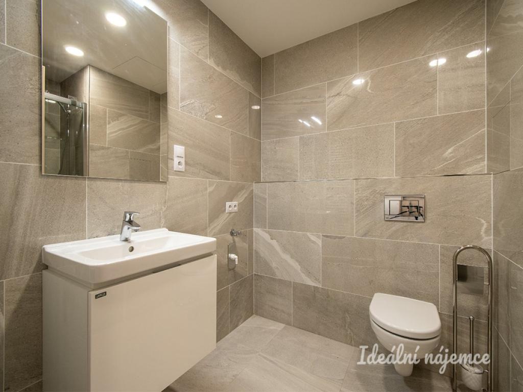 Pronájem bytu 2+kk 51 m² – pohled 6