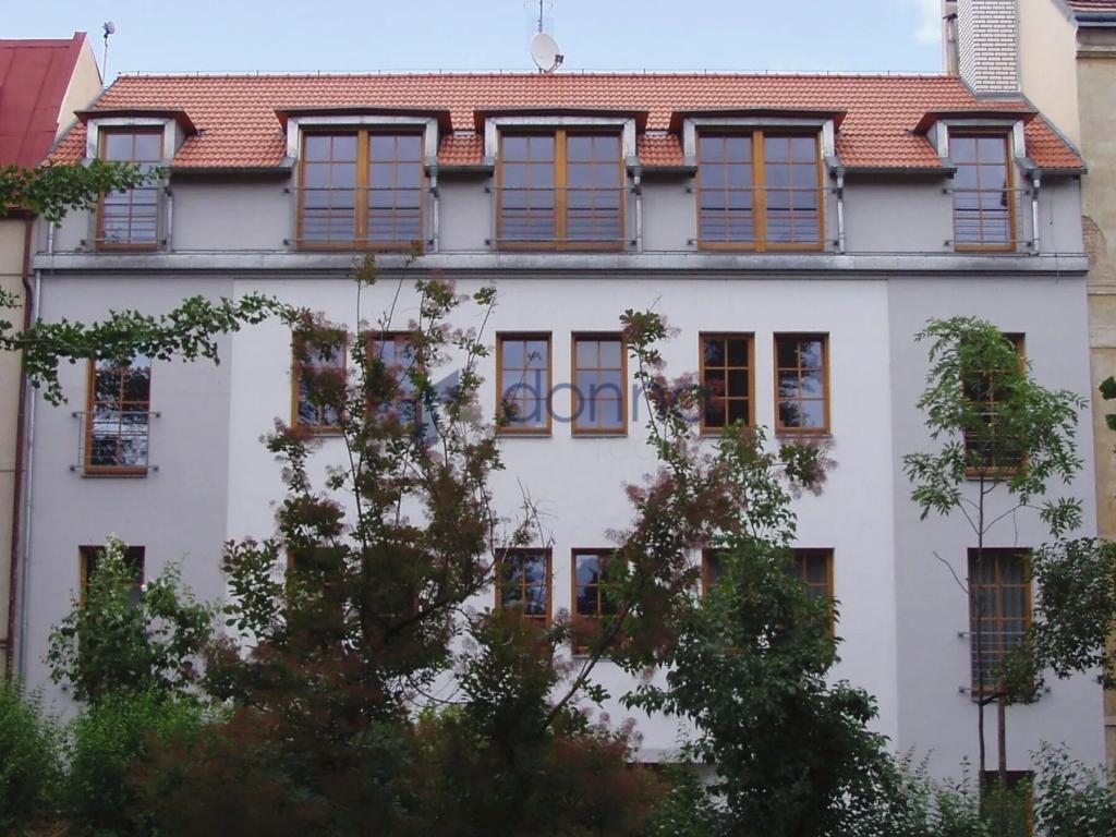 Pronájem bytu 3+1 91 m2, Praha – náhled fotky 11