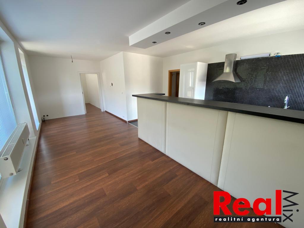 3+kk Apartment in Praha, Hrdlořezy - View 5