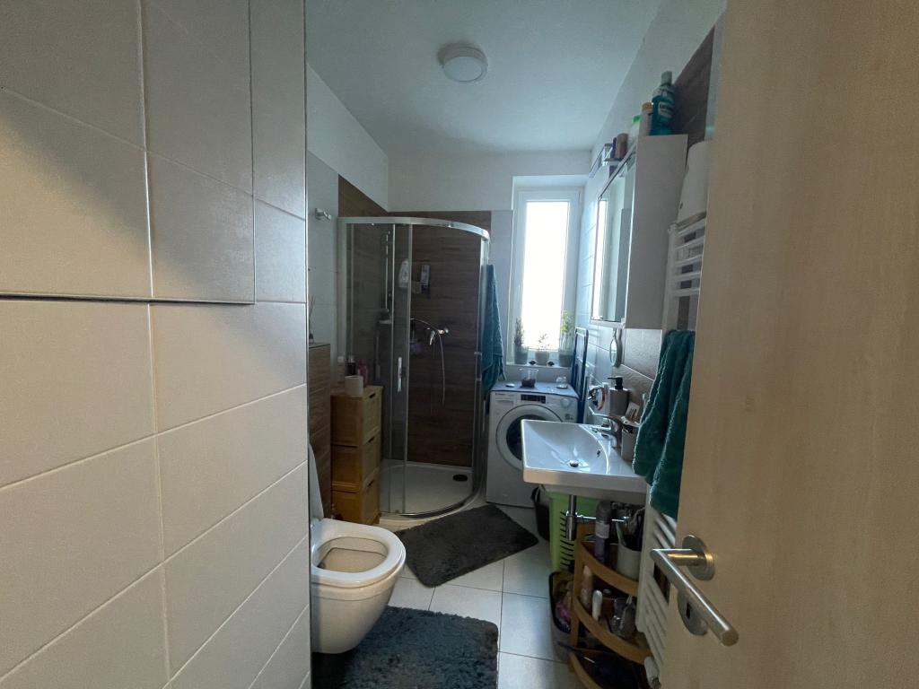 Pronájem bytu 1+kk 38 m2