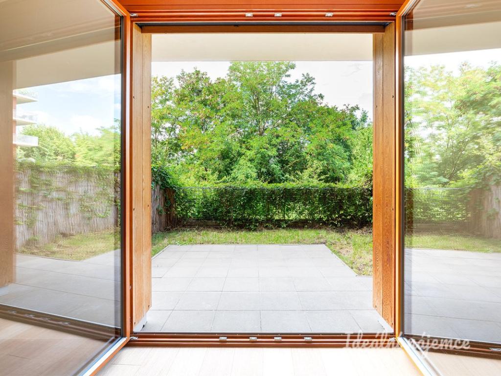 Pronájem bytu 1+kk 40 m2