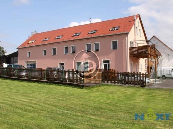 Pronajem bytu 5+1 200 m2