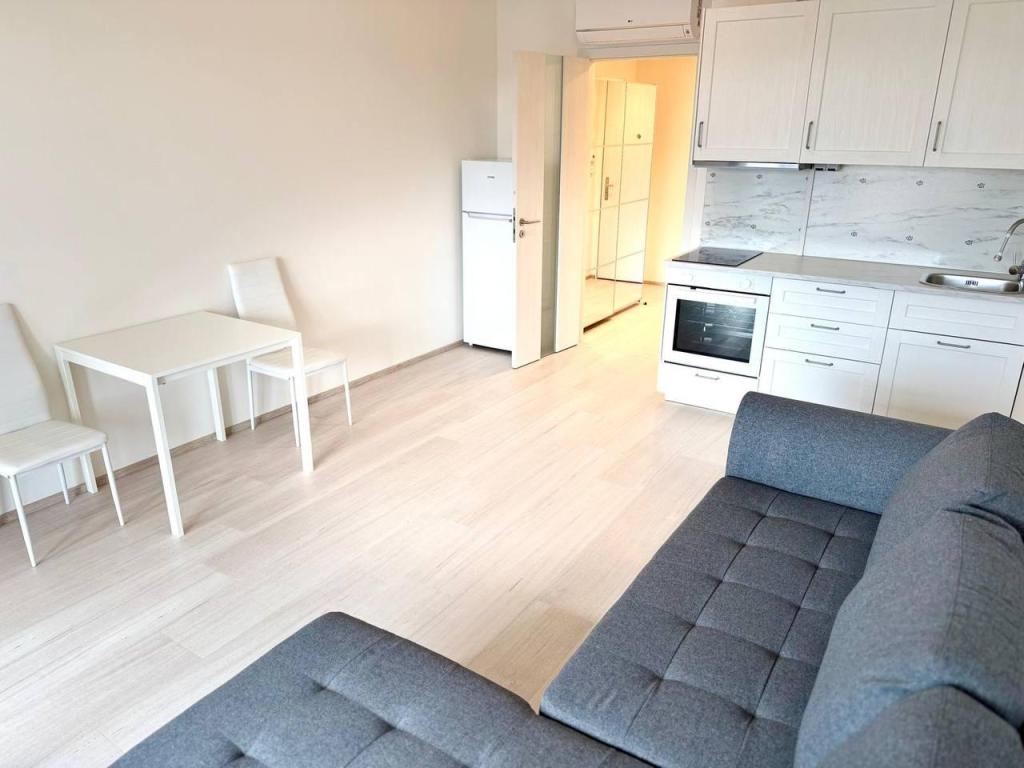 Pronájem bytu 1+kk 34 m2