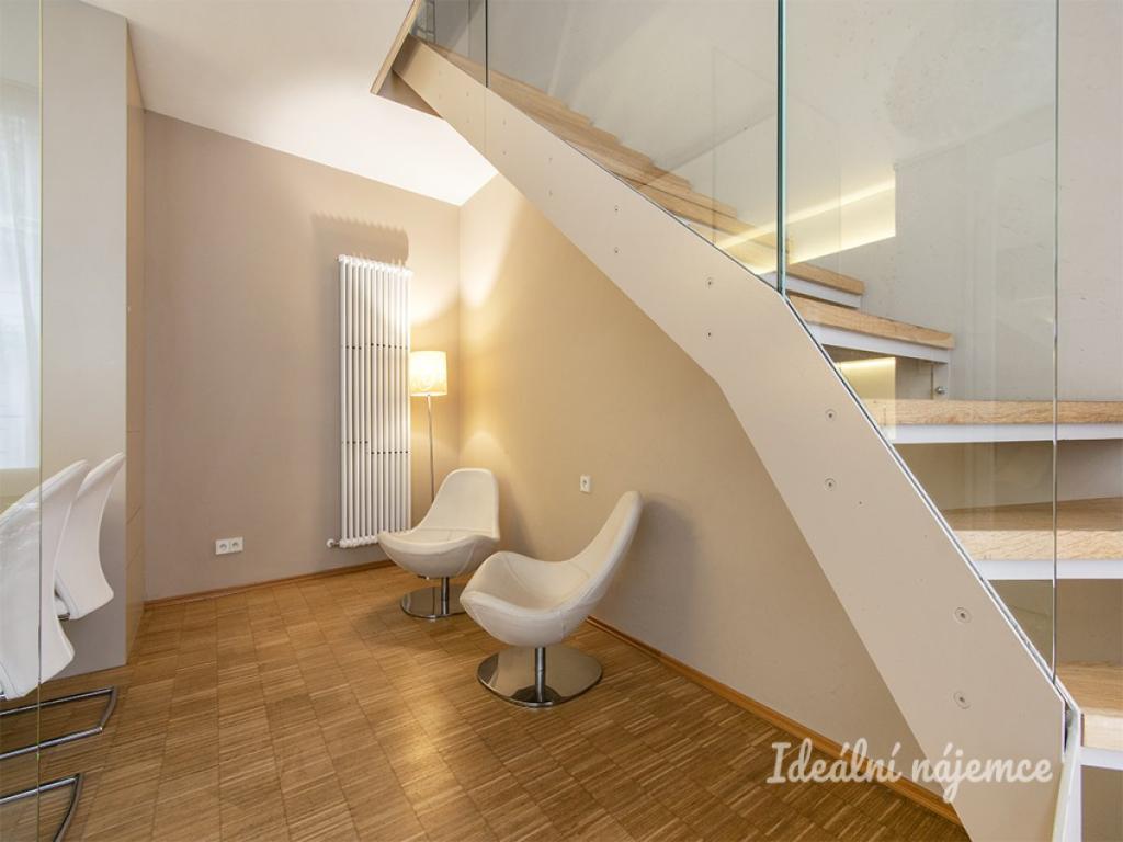 Pronájem bytu 2+kk 54 m2