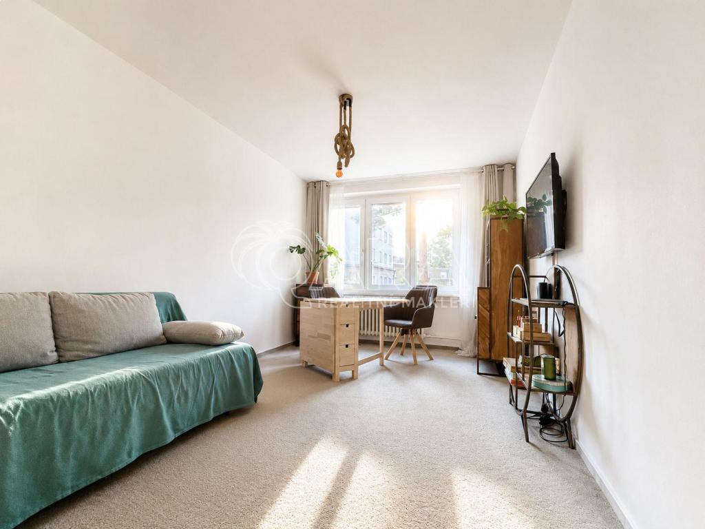 Pronájem bytu 2+1 52 m2