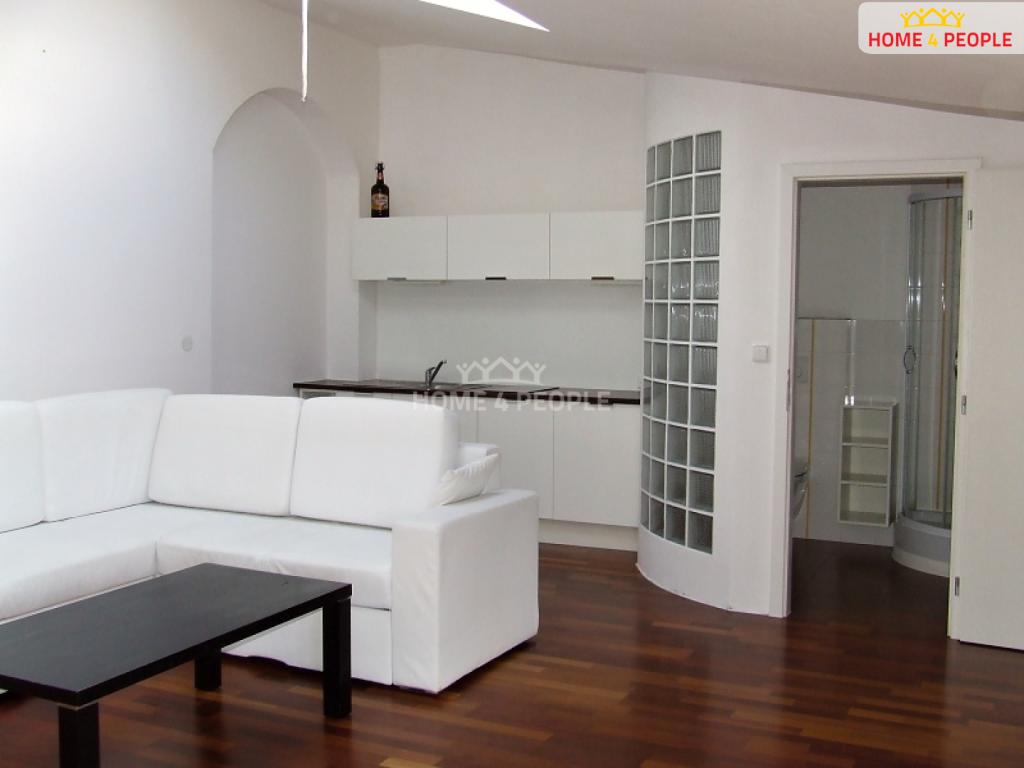Pronájem bytu 2+kk 50 m2