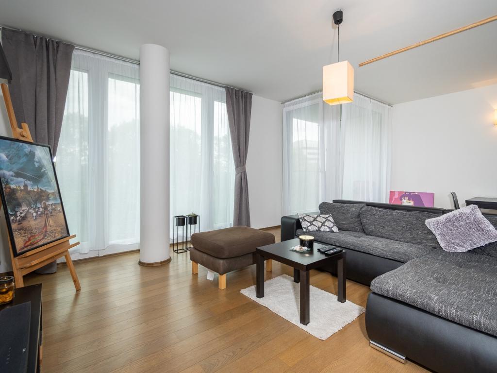 Pronájem bytu 2+kk 60 m2