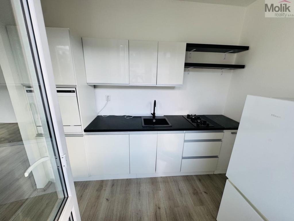 Pronájem bytu 1+1 30 m2