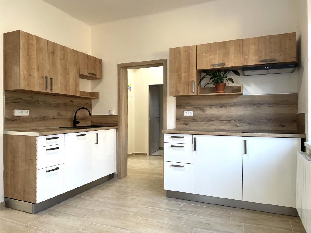Pronájem bytu 2+1 90 m2, Frýdek-Místek – náhled fotky 24