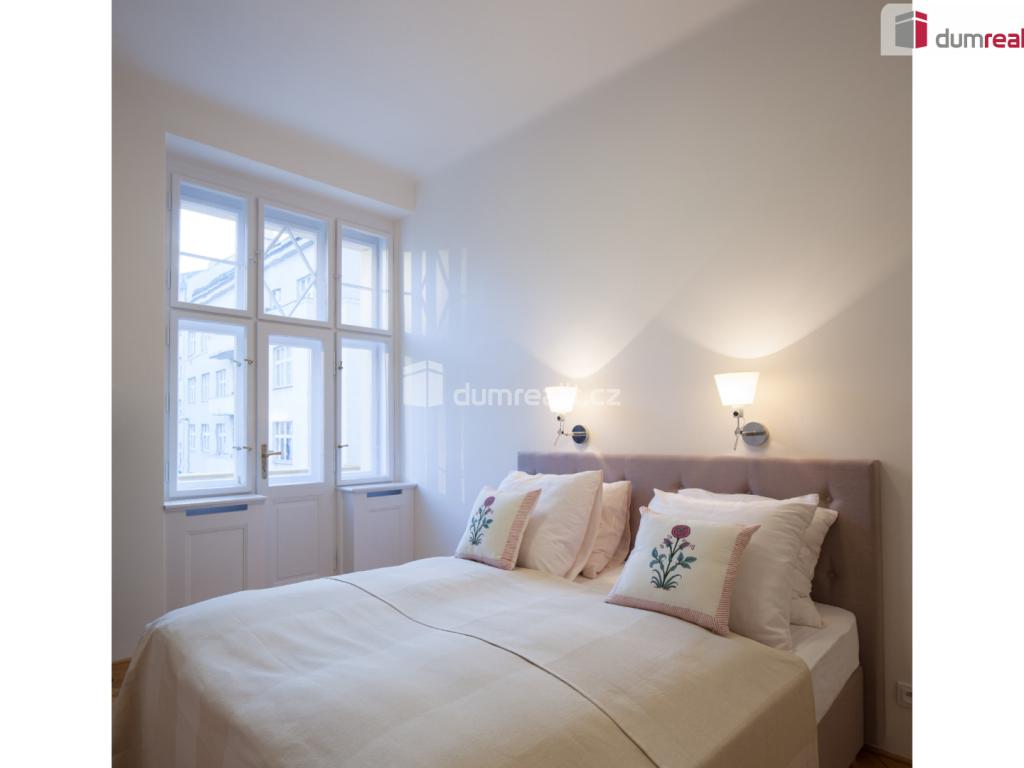 Pronájem bytu 2+kk 80 m2