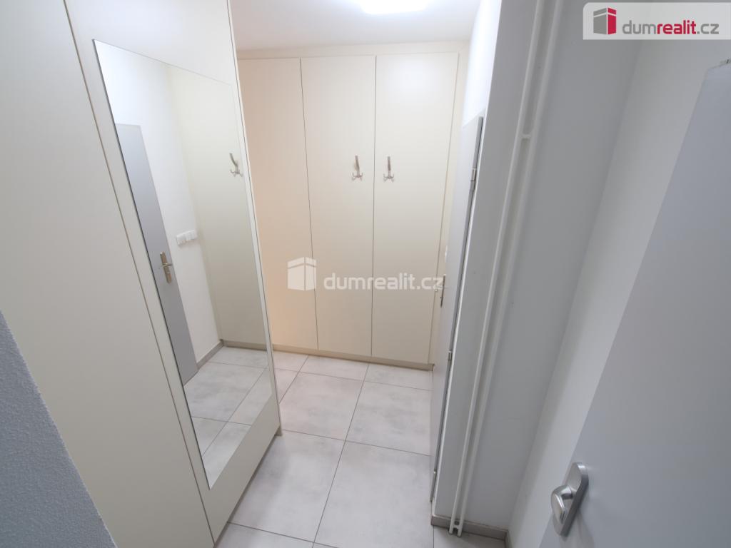 Pronájem 1+1, Kladno - Amálská, 15000 Kč, 30 m2