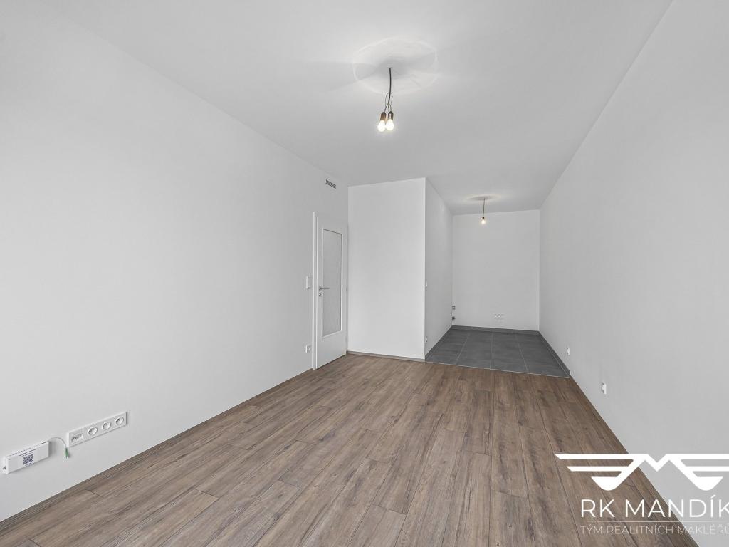 Pronájem bytu 2+kk 45 m2, Praha – náhled fotky 7