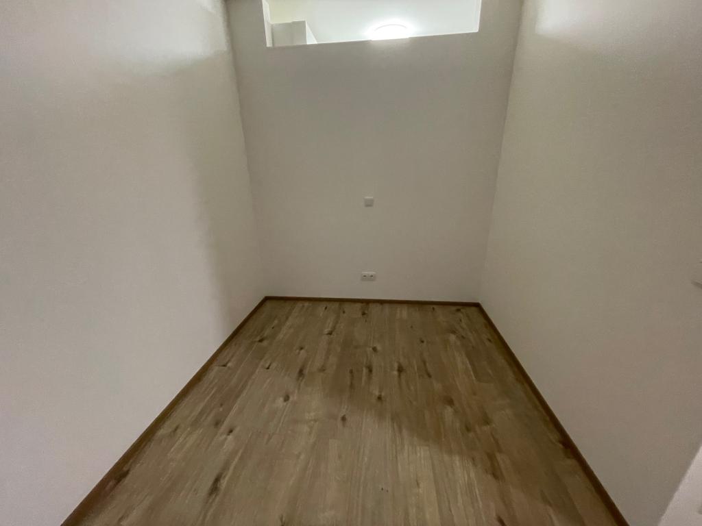 Pronájem bytu 1+kk 40 m2