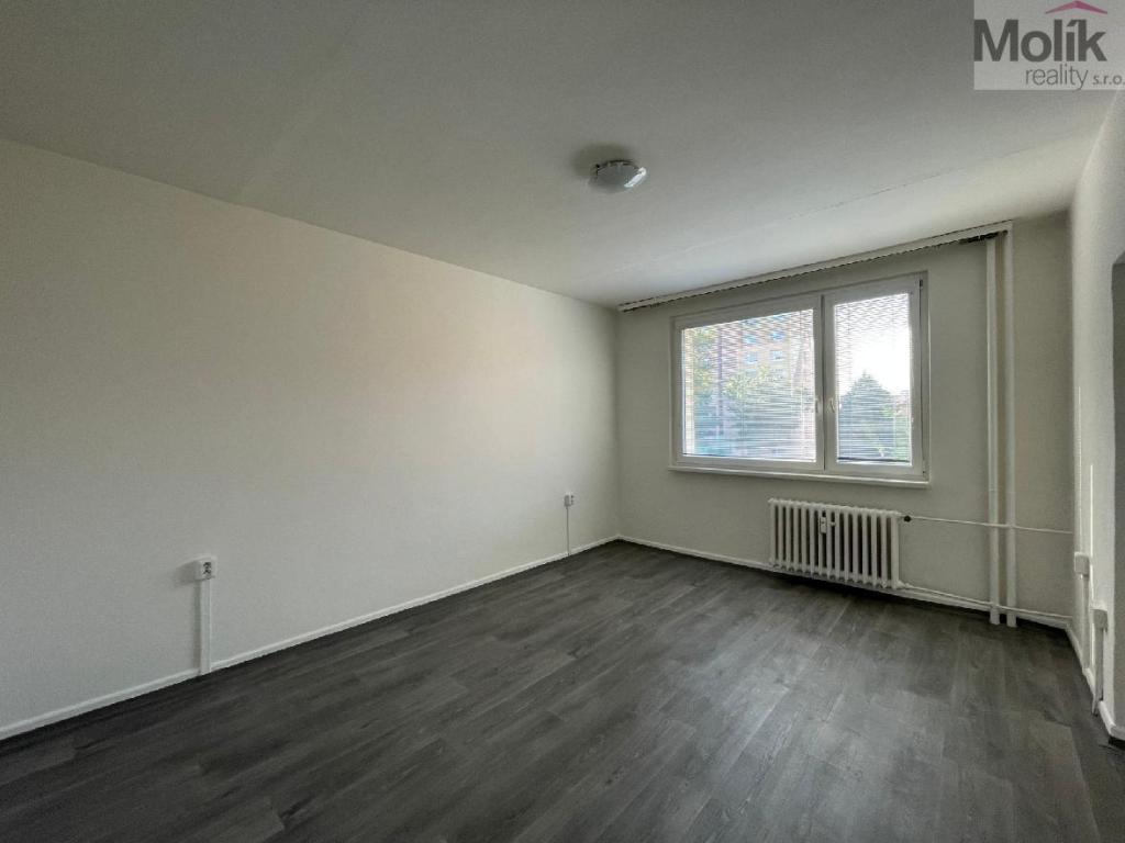 Pronájem bytu 1+1 35 m2