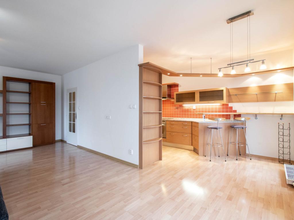 Pronájem bytu 3+kk 87 m2