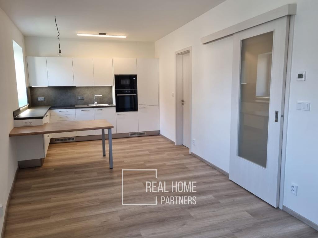Pronájem bytu 2+kk 52 m2