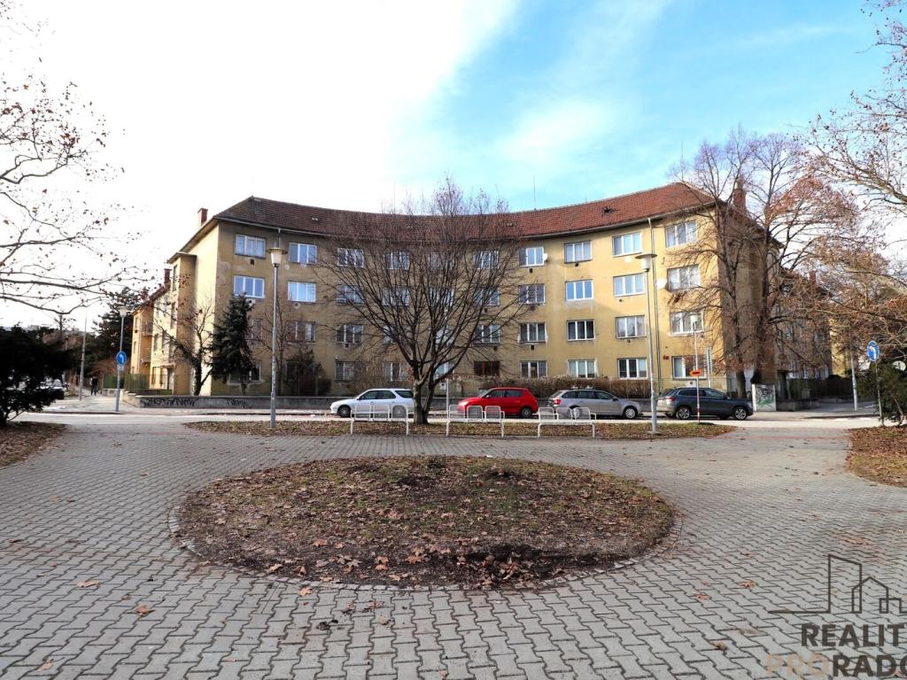 Pronájem bytu 1+kk 28 m2