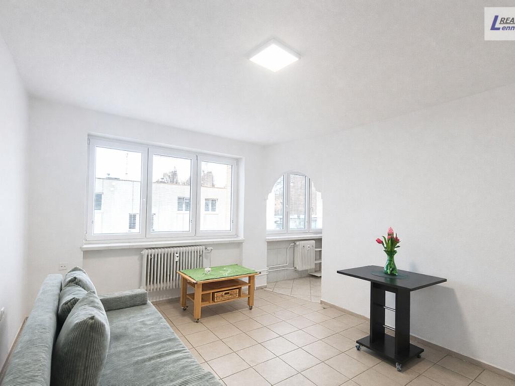 Pronájem bytu 1+kk 33 m2