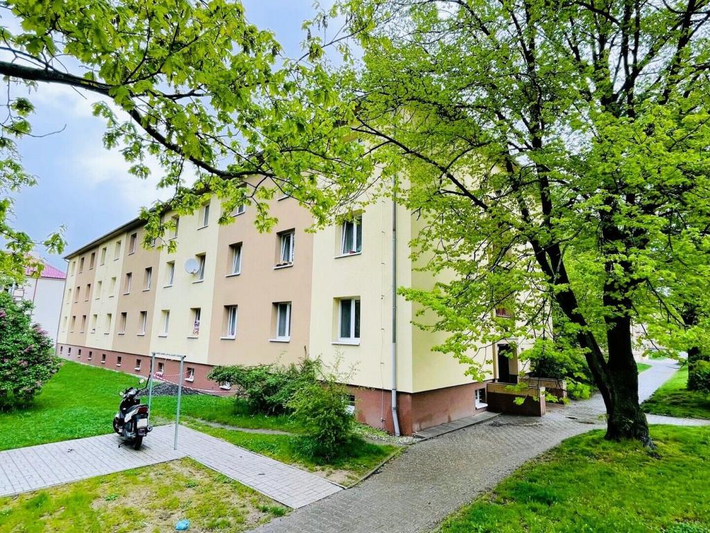 1+1, Kladno - Vodárenská, 3560000 Kč, 30 m2