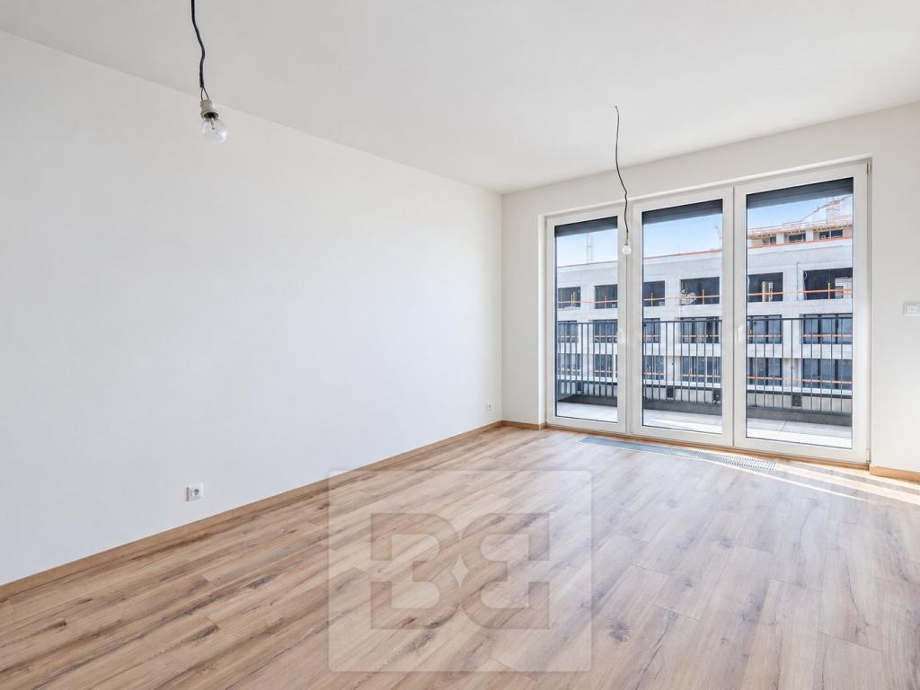 Pronájem bytu 1+kk 32 m2, Praha – náhled fotky 8