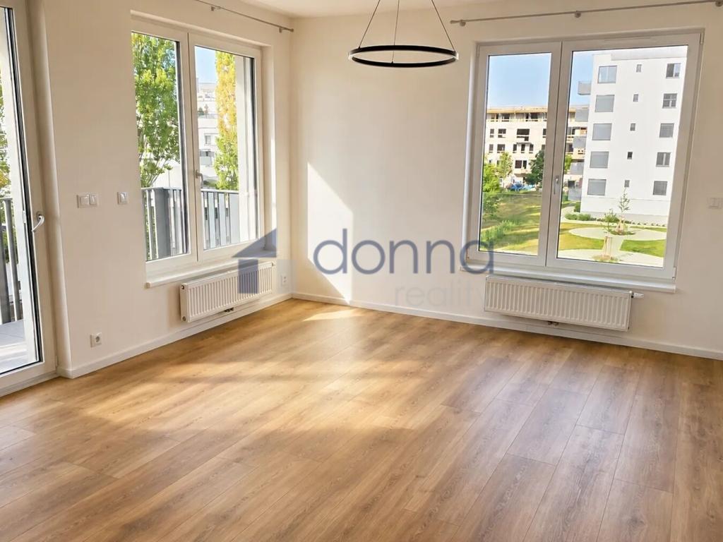 Pronájem bytu 2+kk 56 m2