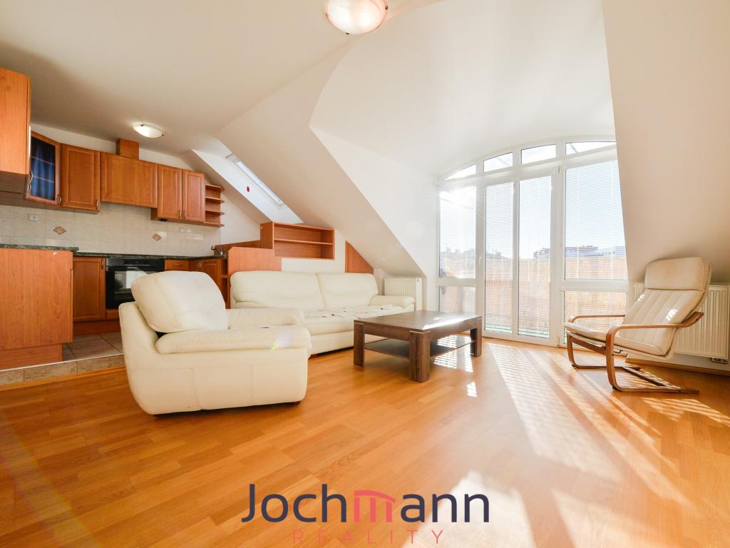 Pronájem bytu 2+kk 62 m2