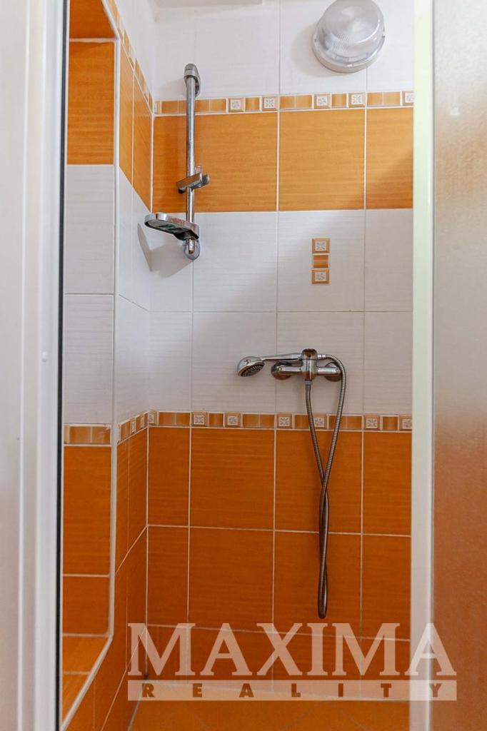 Prodej domu 184 m2, Obecnice – náhled fotky 12