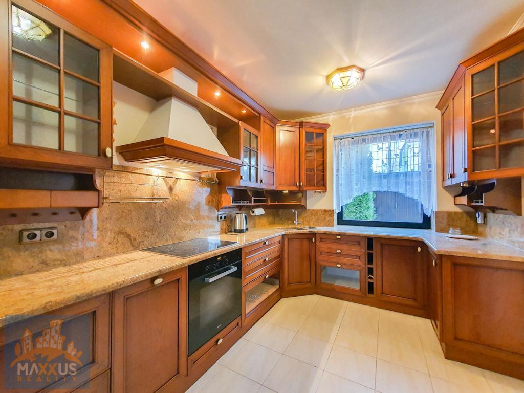 Pronájem domu 483 m2, Praha – náhled fotky 8