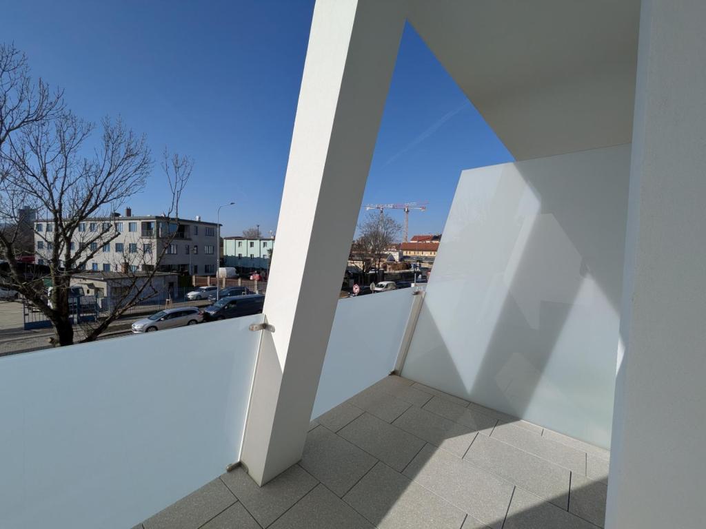 Pronájem bytu 1+kk 28 m2