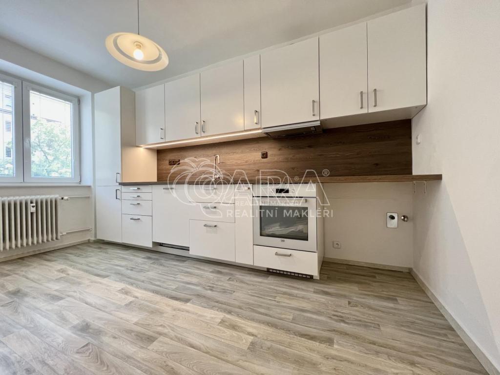 Pronájem bytu 3+1 82 m2