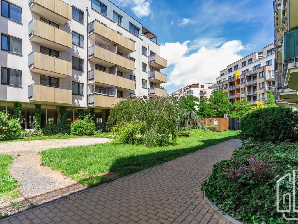 Prodej bytu 2+kk 56 m2, Praha – náhled fotky 21