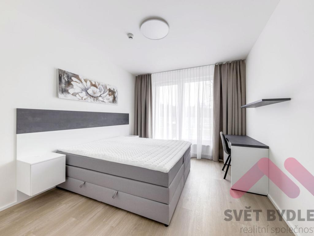 Pronájem bytu 3+kk 67 m2, Praha – náhled fotky 8