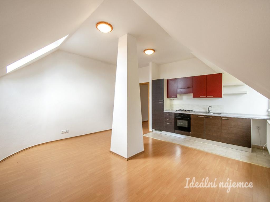 Pronájem bytu 2+kk 53 m2