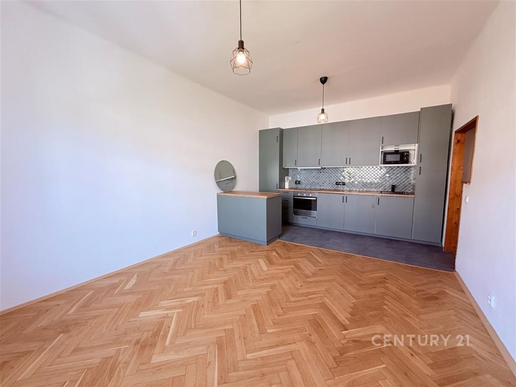 Pronájem bytu 2+kk 50 m2