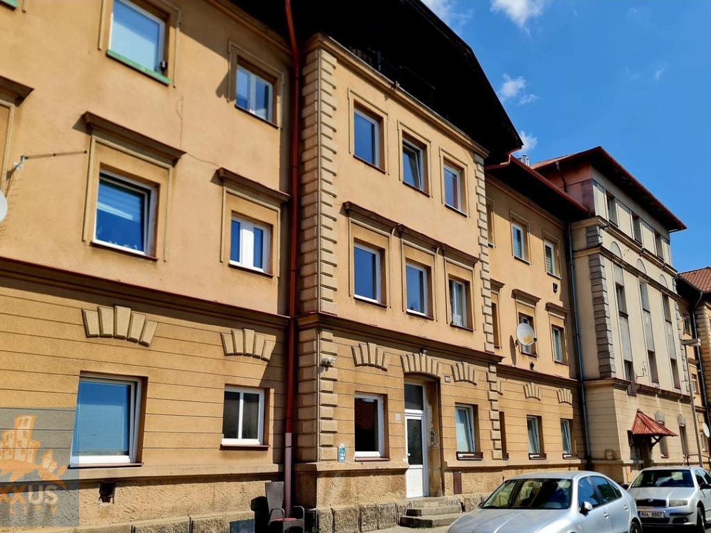 4+1, Žatec - Jana Herbena, 2015000 Kč, 83 m2