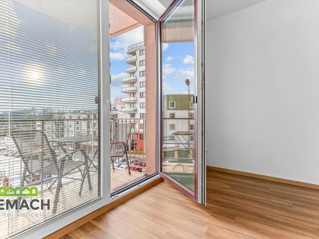 Pronájem bytu 1+kk 40 m2