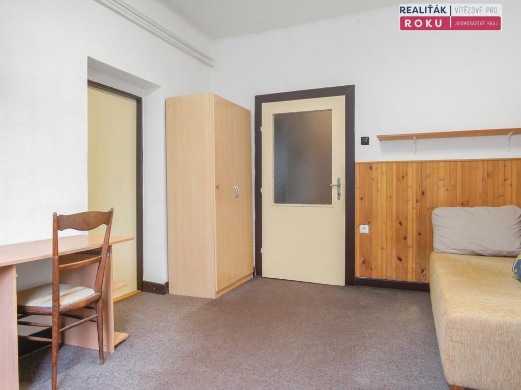 Pronájem bytu 1+1 30 m2