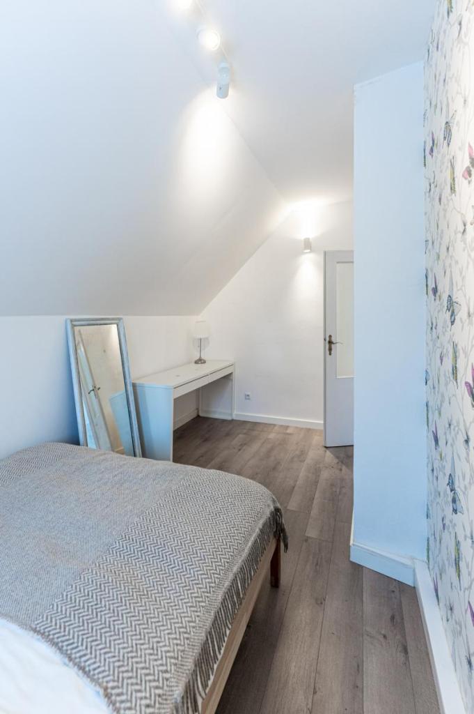 Pronájem domu 110 m2, Čisovice – náhled fotky 12