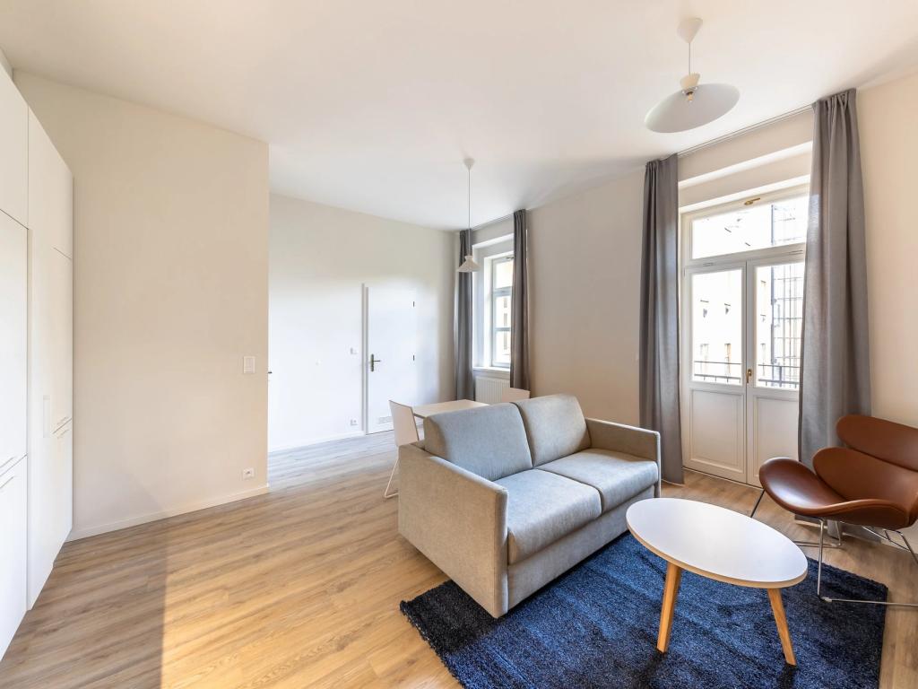 Pronájem bytu 1+kk 36 m2