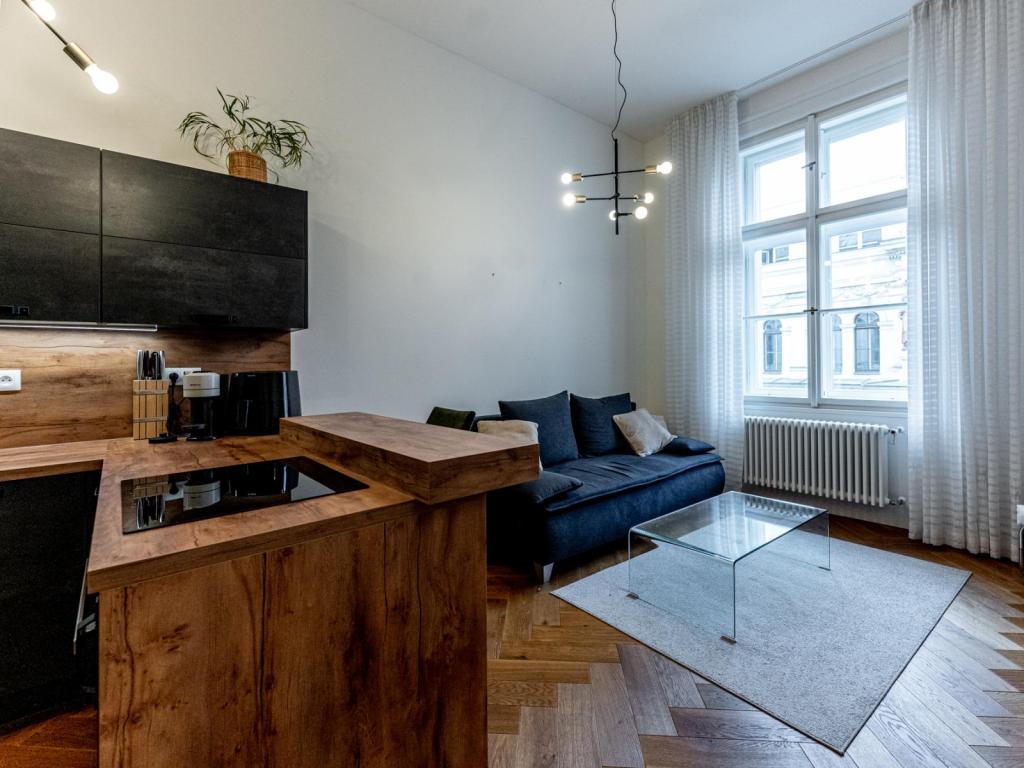 Pronájem bytu 2+kk 72 m2
