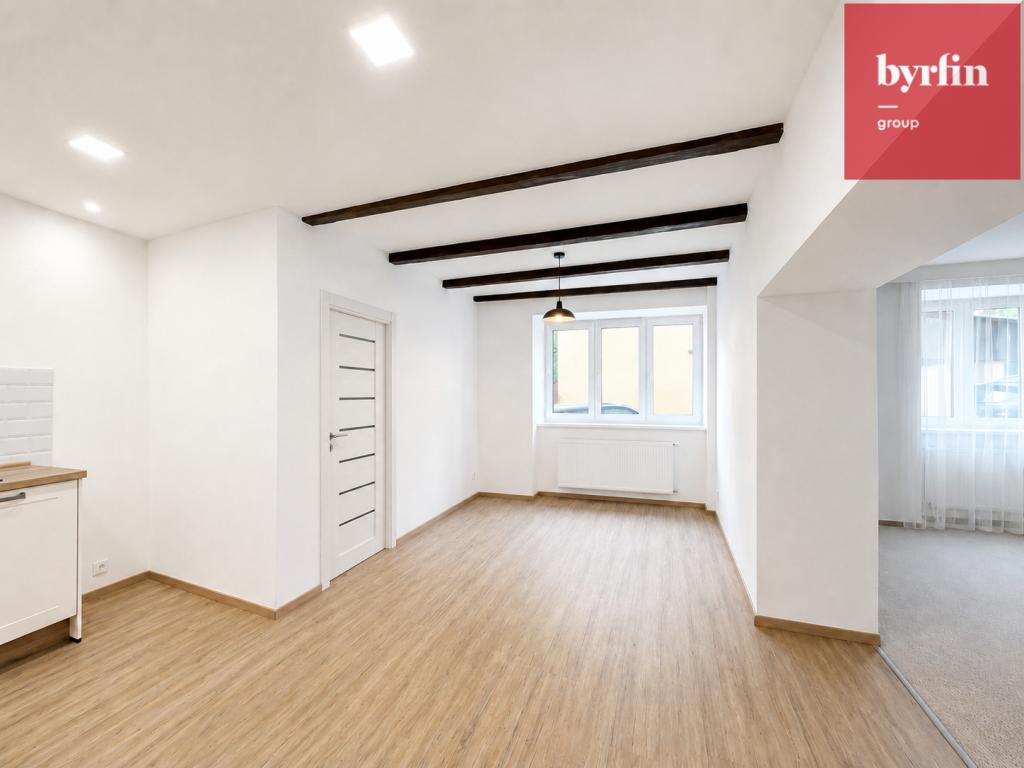 Pronájem bytu 2+1 65 m2