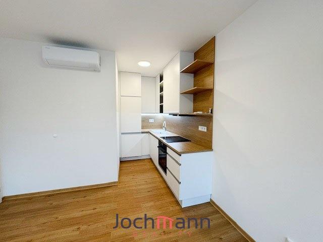 Pronájem bytu 2+kk 43 m2