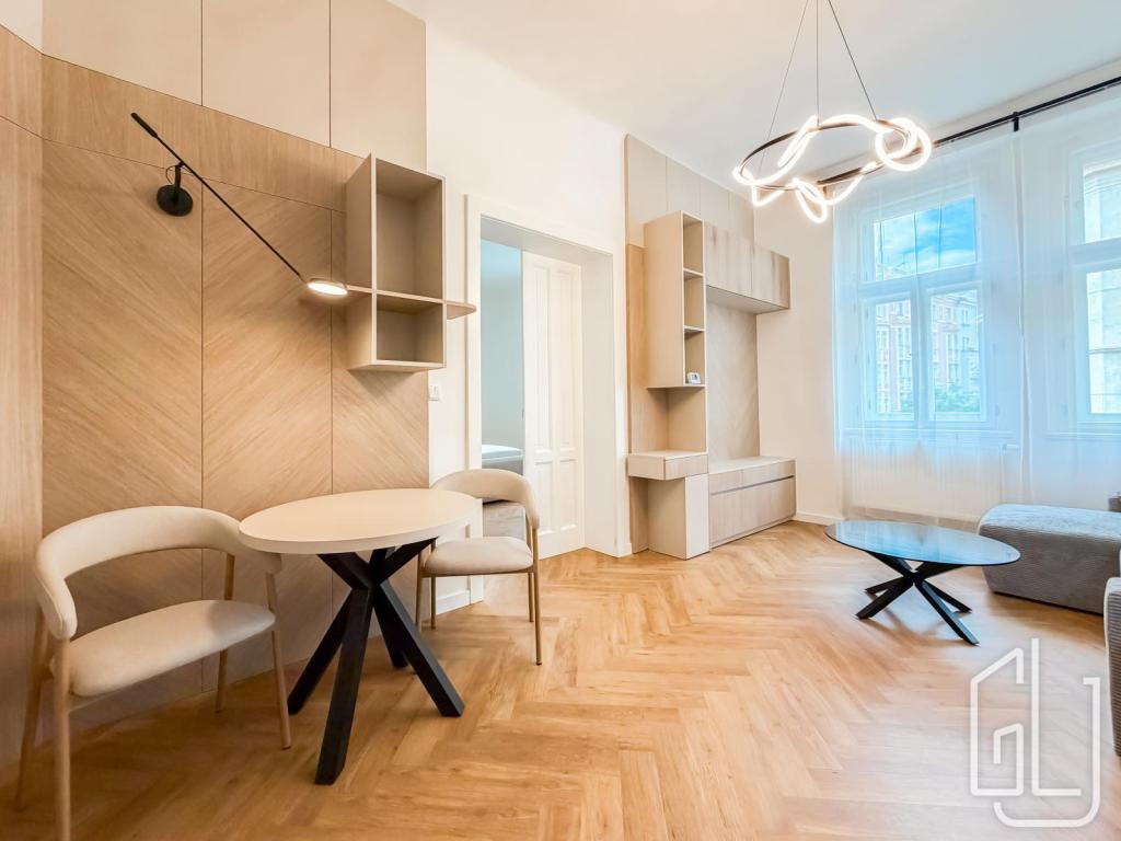 Pronájem bytu 2+kk 64 m2